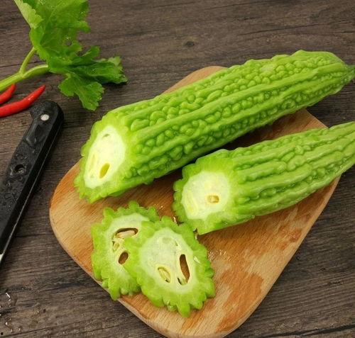 黑瓜吃料每日更新